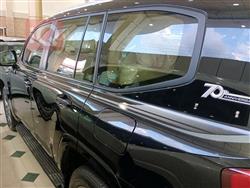 تۆیۆتا لاند کروزەر